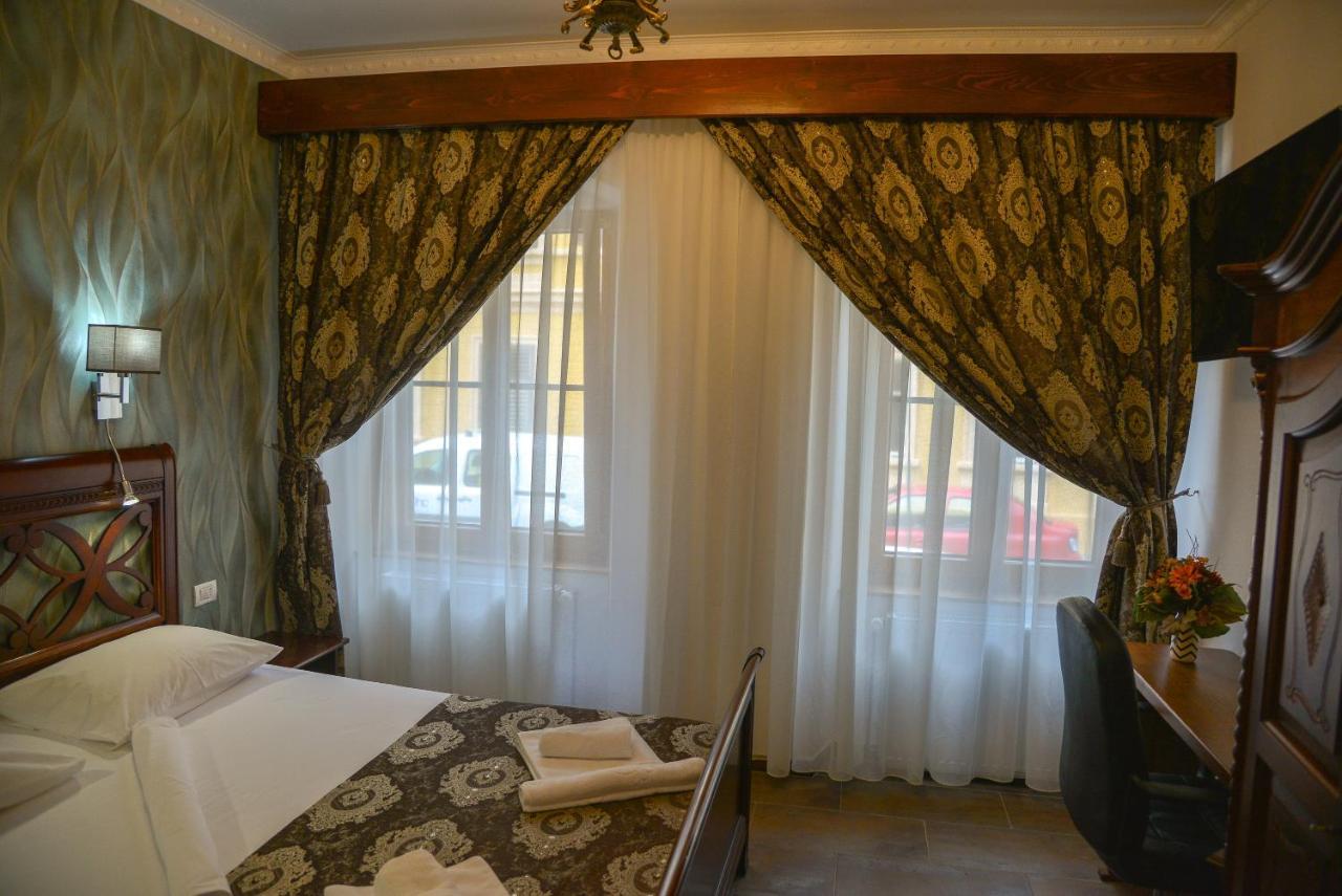 History Apartments Cetatii シビウ エクステリア 写真