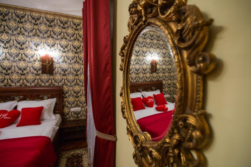 History Apartments Cetatii シビウ エクステリア 写真